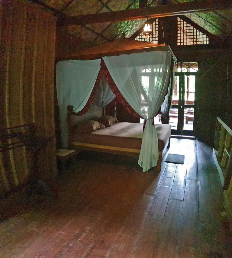 Happy Ria Homestay & Guesthouse Bukit Lawang Eksteriør billede